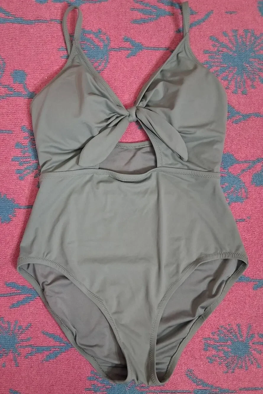 Gap womens medium one piece bathing suit sage matcha green swimsuit
